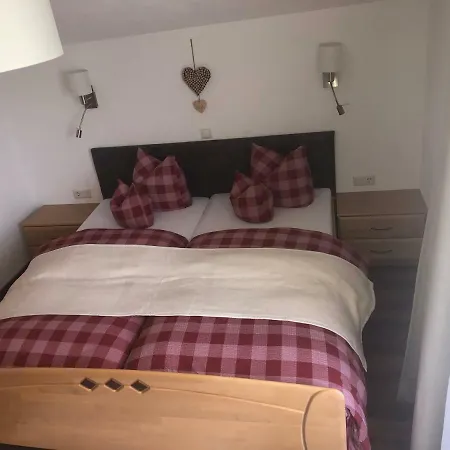 Haus Am Wald Apartman Neustift im Stubaital
