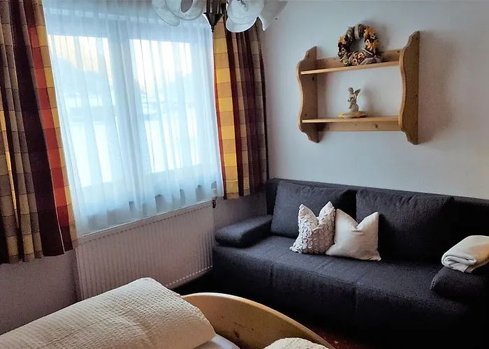 アパート Haus Am Wald ノイシュティフト・イム・シュトゥーバイタール