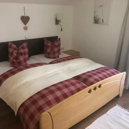 アパート Haus Am Wald