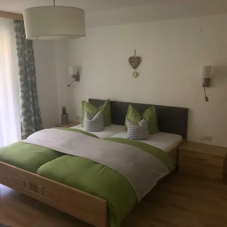 Haus Am Wald דירה ניוסטיפט אים סטובאיטל